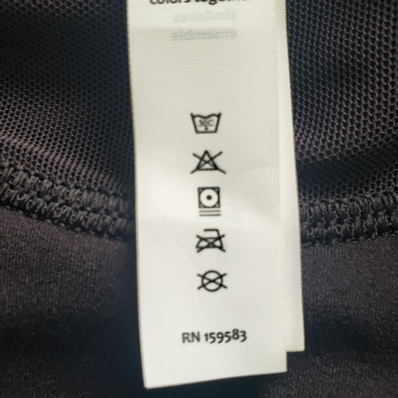 NWT Stori Alibi Sports Bra Size 6 Black Onyx Solid and Nylon Mesh Padded - Picture 8 of 8